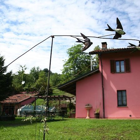 Cascina Nel Bosco Bed & Breakfast Moncucco Torinese ภายนอก รูปภาพ